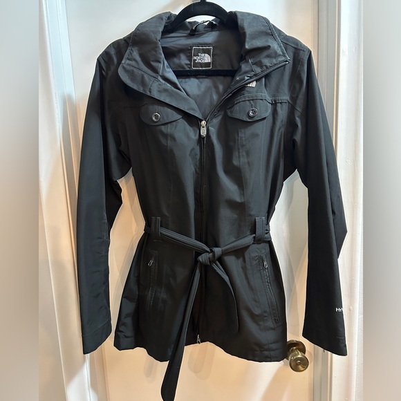 The North Face Jackets & Blazers - The North Face Women's L Black HyVent Belted Rain Trench Coat Jacket Hooded